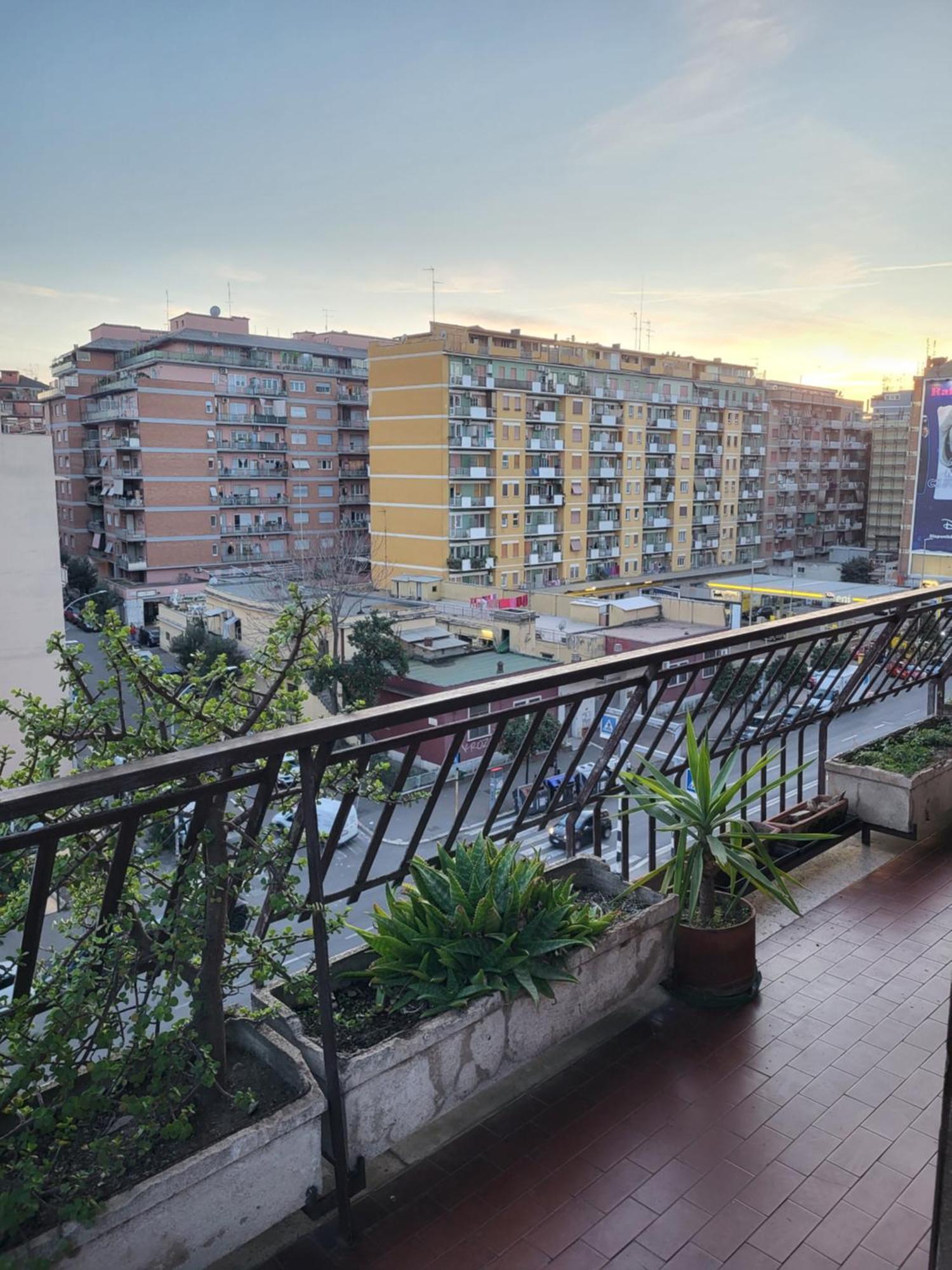 Home Sweet Home Tiburtina Station Roma Ngoại thất bức ảnh