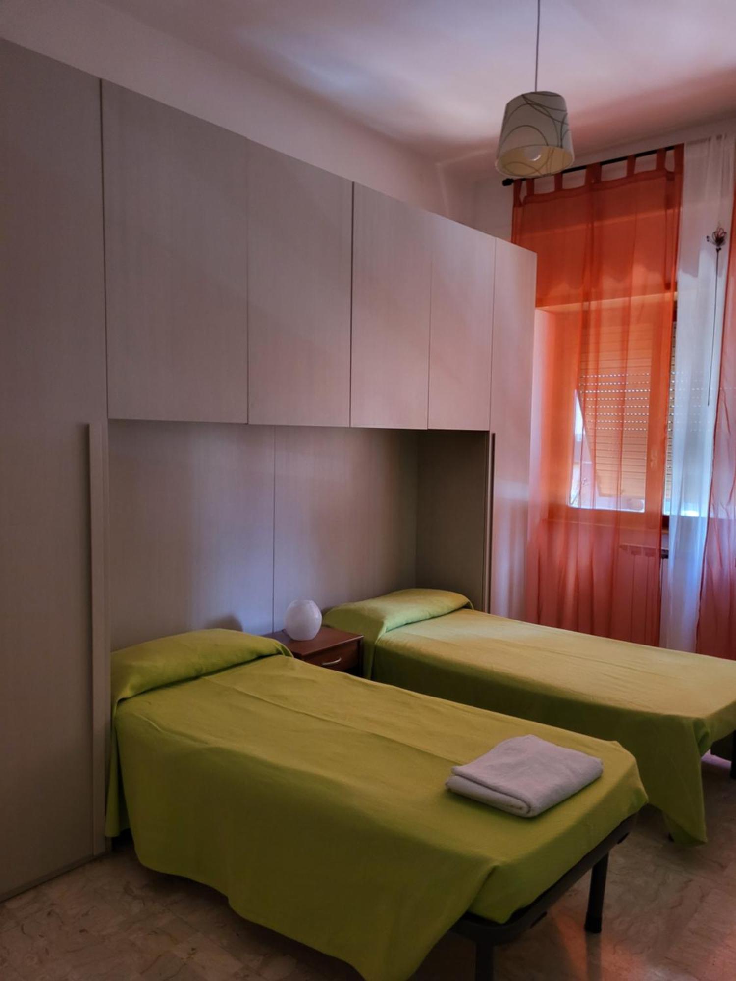 Home Sweet Home Tiburtina Station Roma Ngoại thất bức ảnh