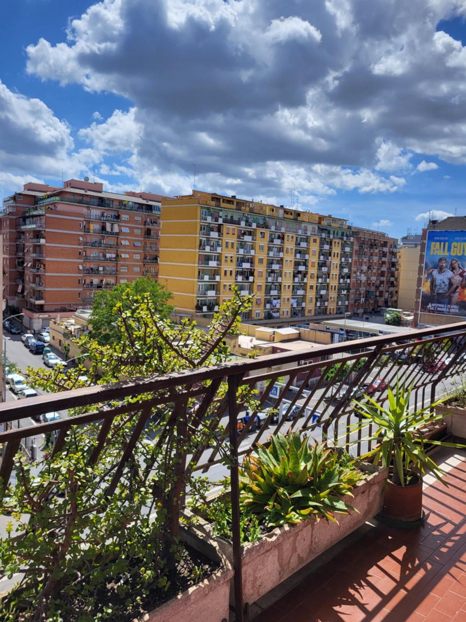 Home Sweet Home Tiburtina Station Roma Ngoại thất bức ảnh